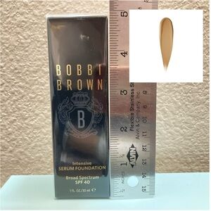 Bobbi Brown Intensive Serum Foundation - NC062